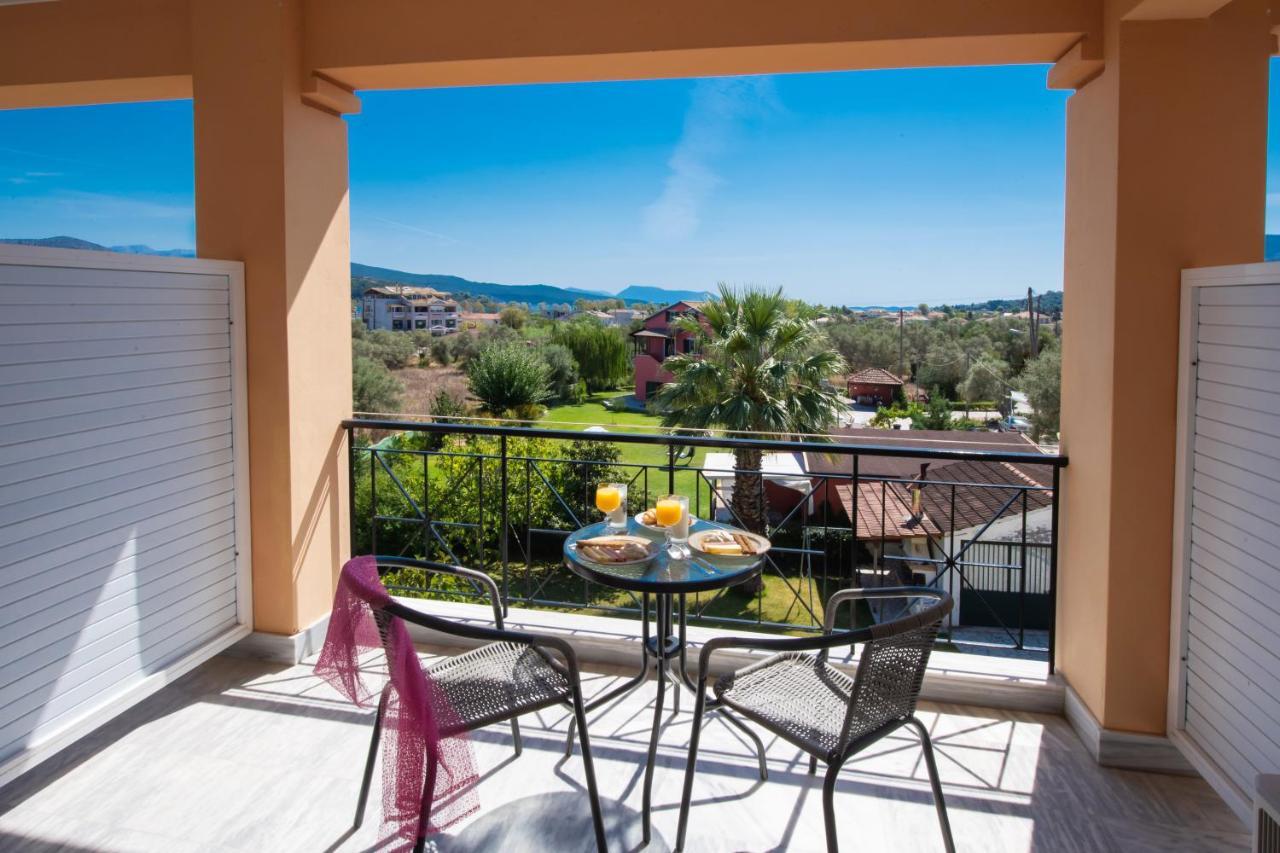 Artemis Pension By Imagine Lefkada Lygia  Exterior photo