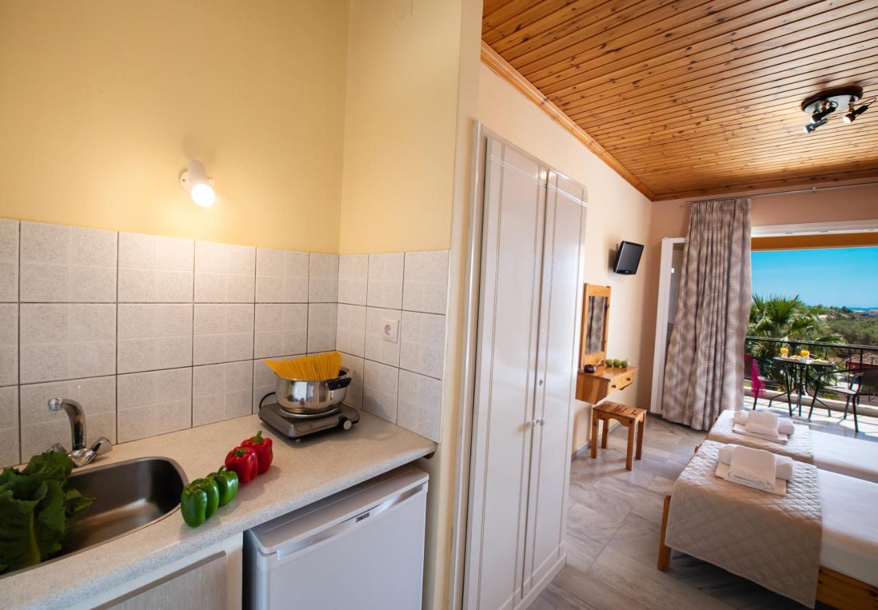 Artemis Pension By Imagine Lefkada Lygia  Exterior photo