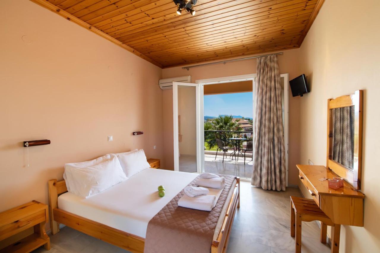 Artemis Pension By Imagine Lefkada Lygia  Exterior photo